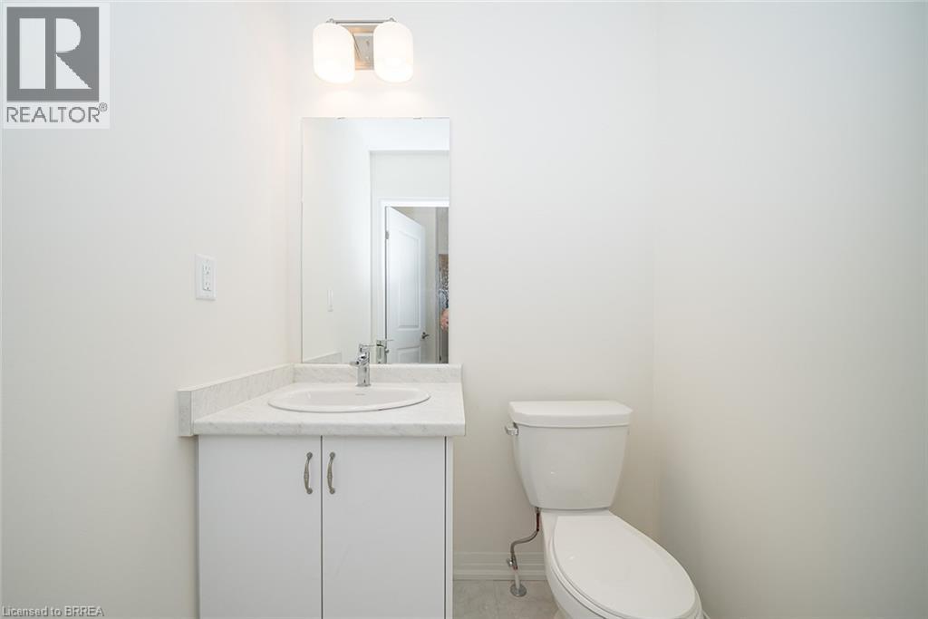 20 Dennis Avenue, Brantford, Ontario  N3V 0C1 - Photo 5 - 40807902