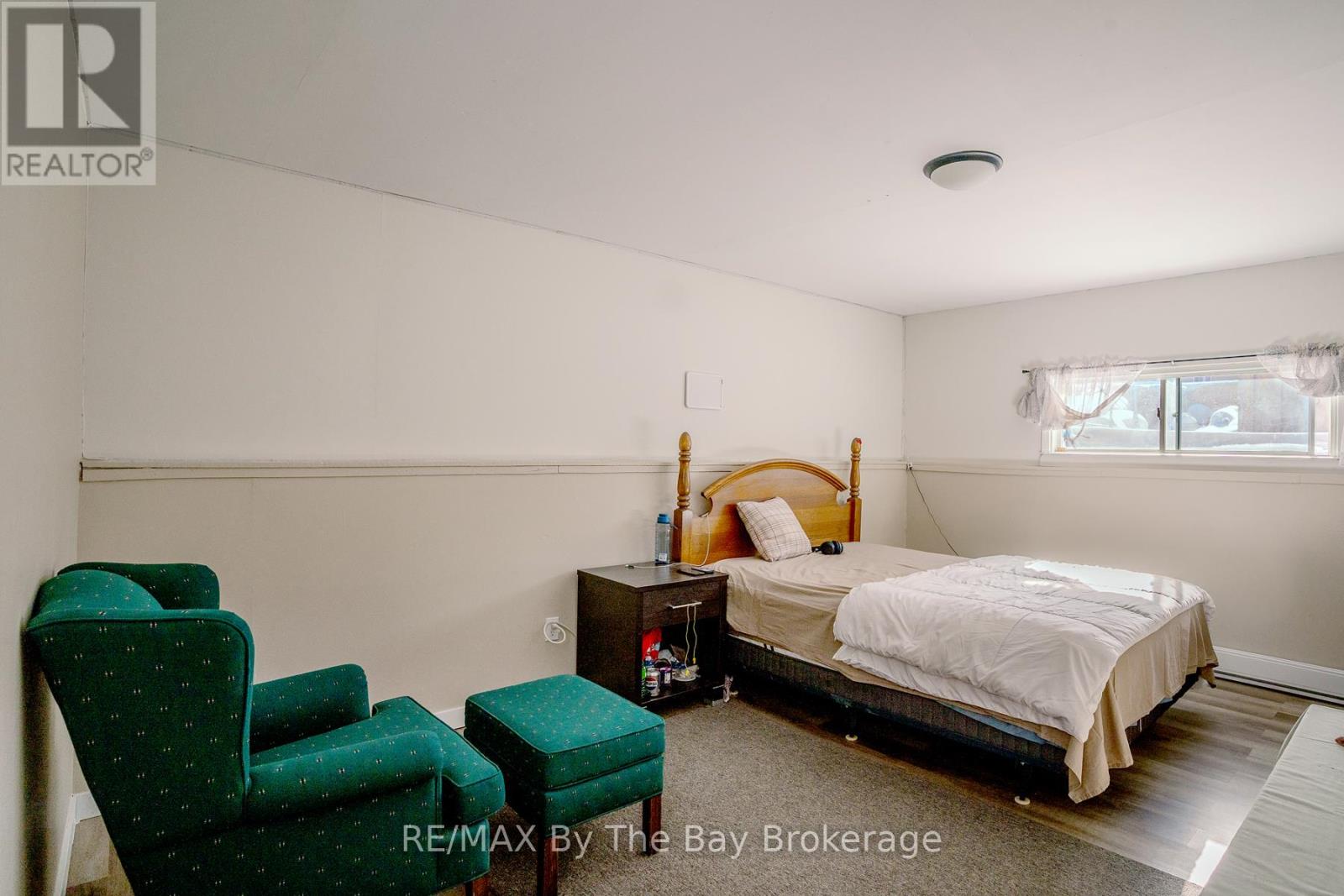 247 Simcoe Street, Clearview (Stayner), Ontario  L0M 1S0 - Photo 14 - S12832562