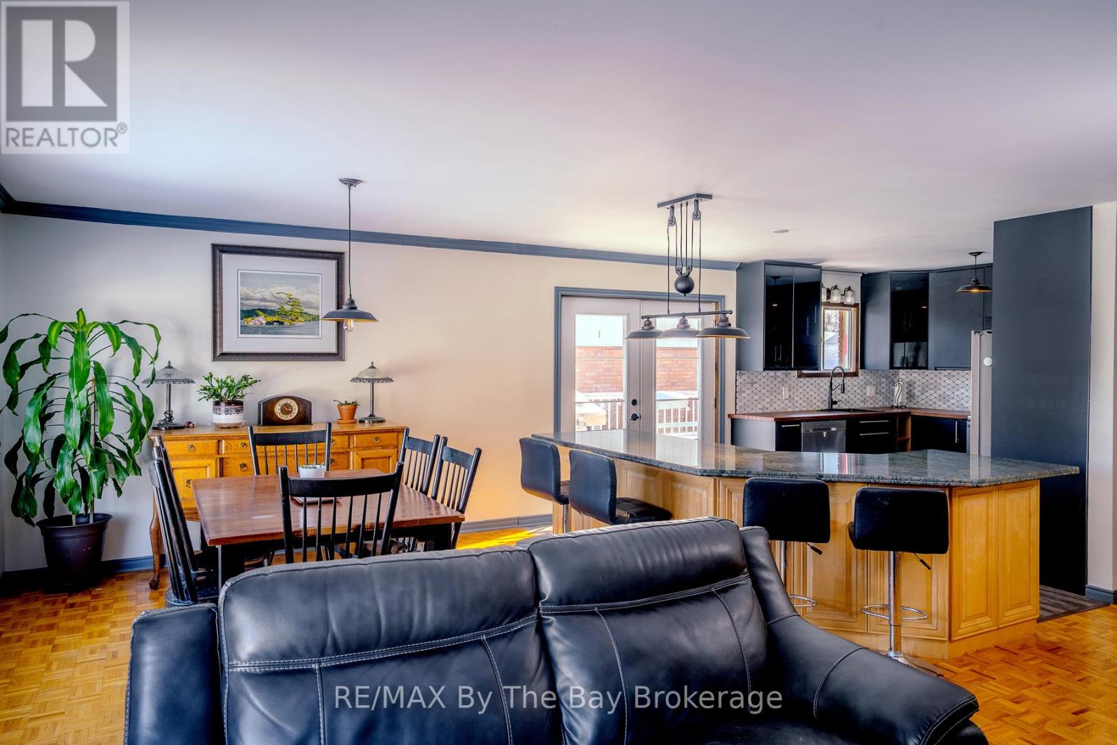 247 Simcoe Street, Clearview (Stayner), Ontario  L0M 1S0 - Photo 6 - S12832562