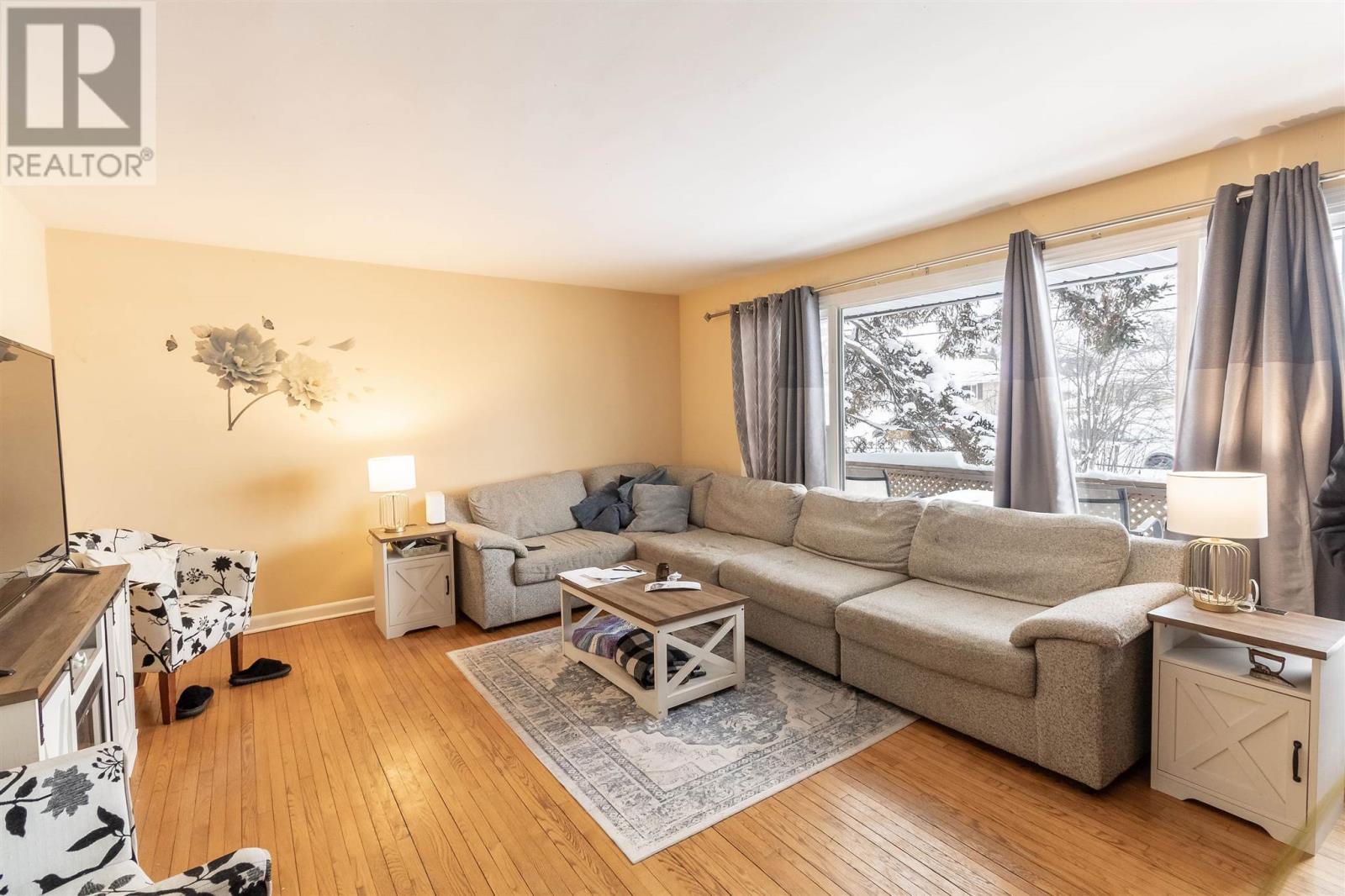 149 Willow Ave, Sault Ste. Marie, Ontario  P6B 5B1 - Photo 8 - SM260193