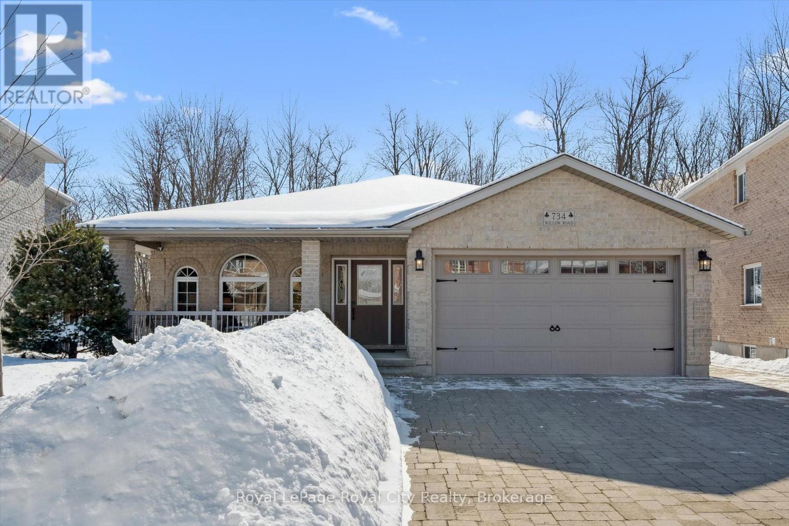 734 WILLOW ROAD, Guelph, Ontario