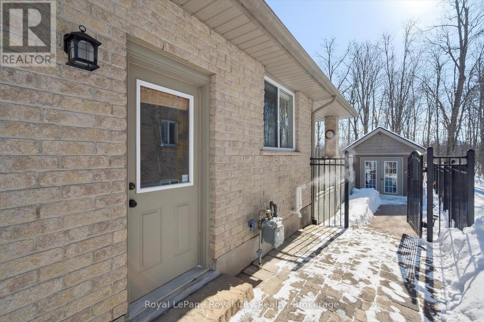 734 Willow Road, Guelph, Ontario  N1K 1Z1 - Photo 33 - X12832632