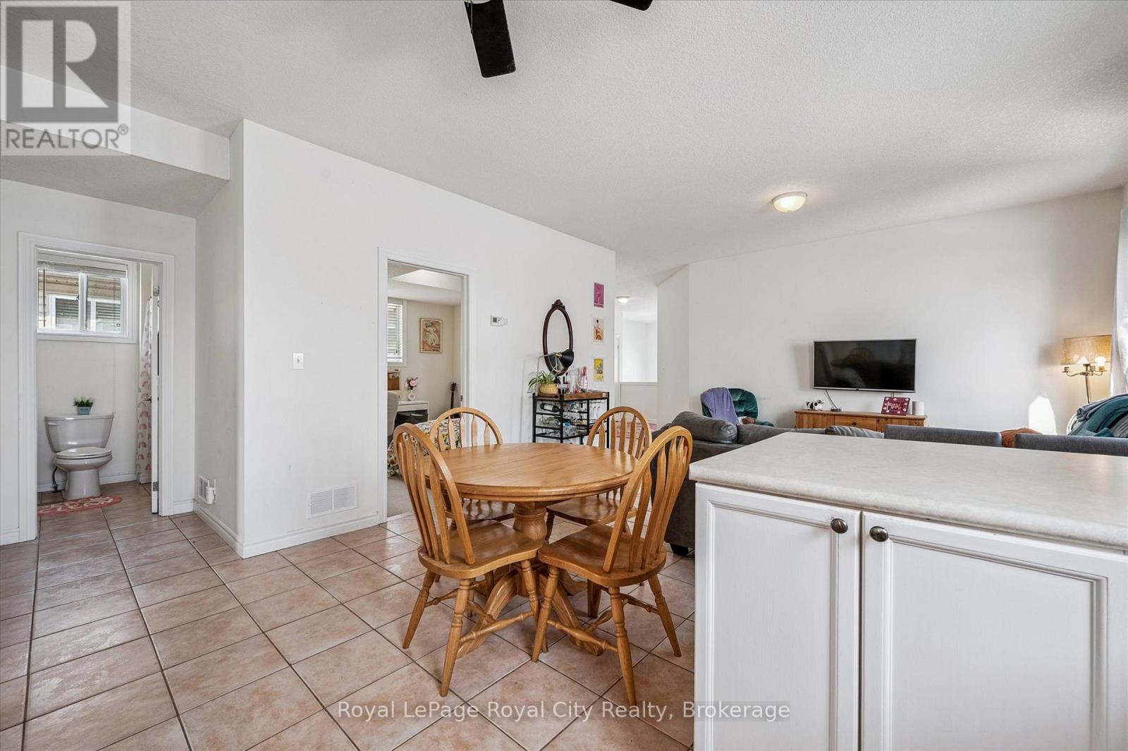 51 Johnston Street, Guelph, Ontario  N1E 5T5 - Photo 10 - X12832642