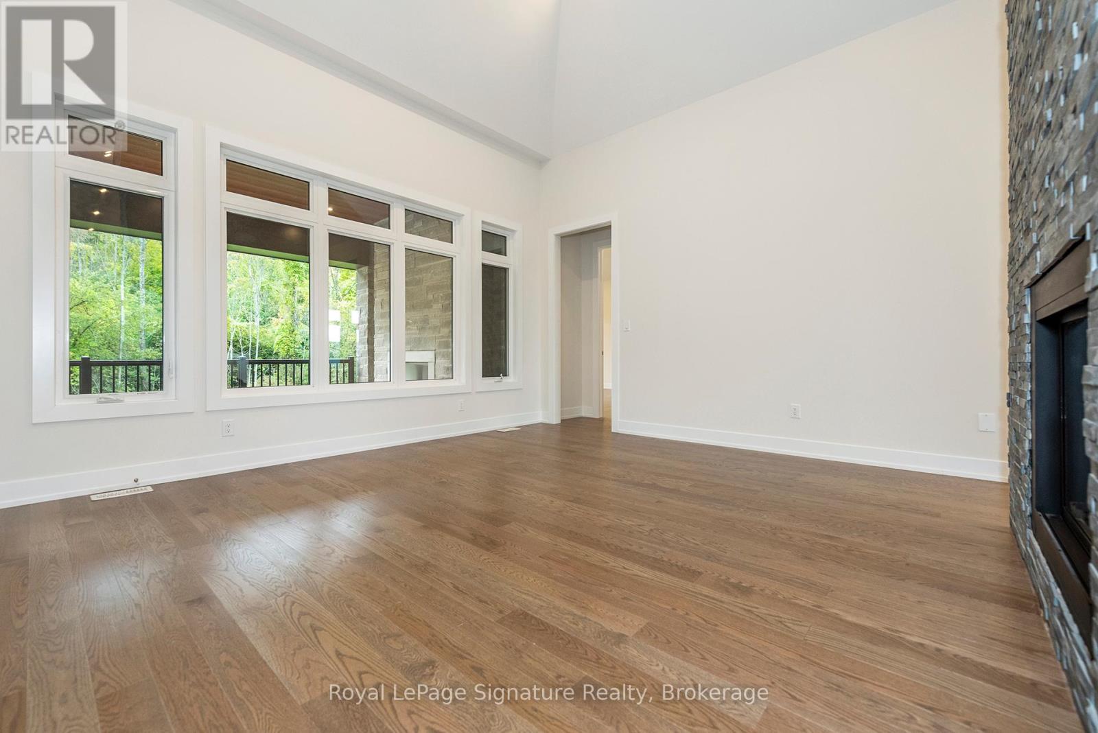 124 Dorothy Drive, Blue Mountains, Ontario  N0H 1J0 - Photo 11 - X12832674