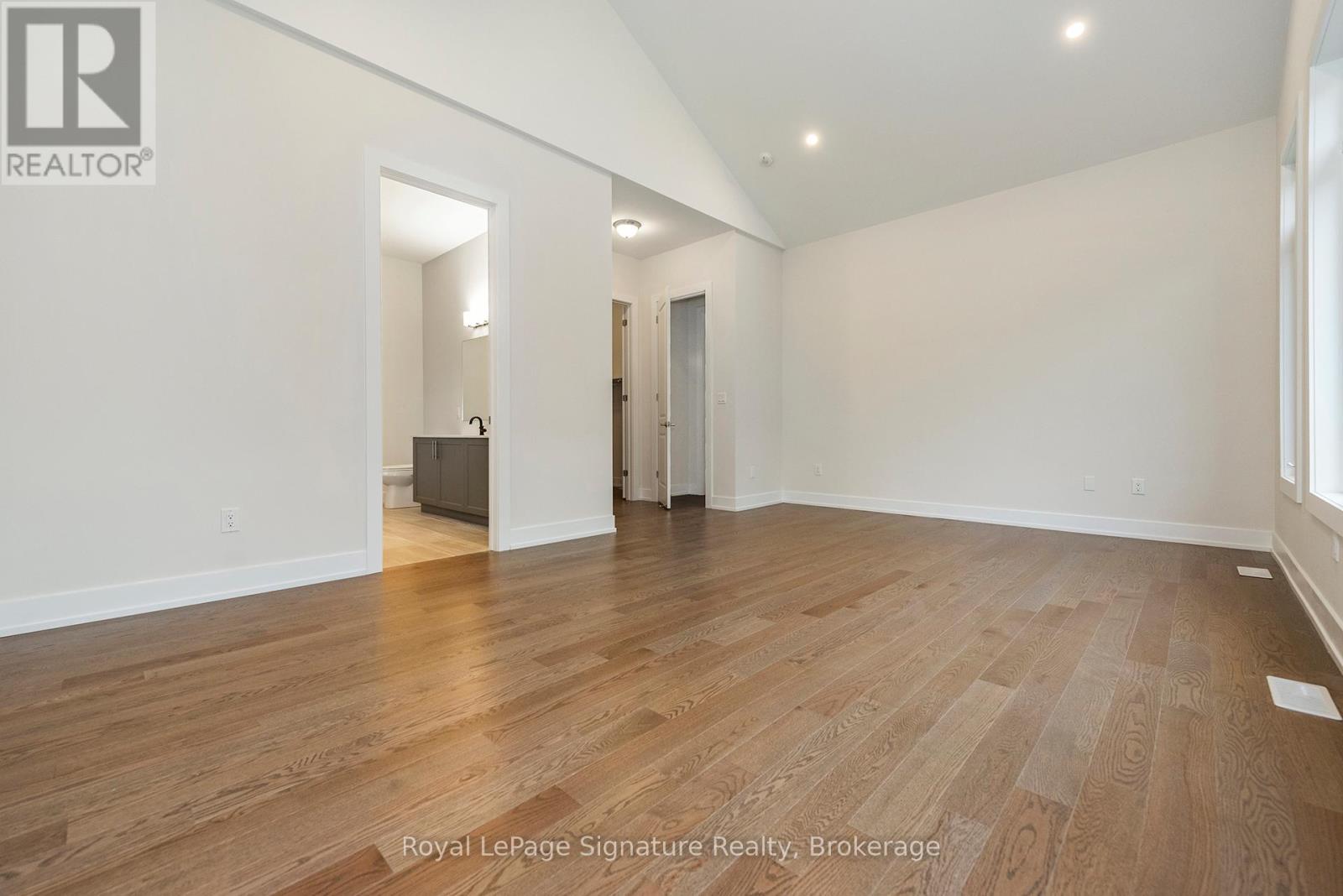 124 Dorothy Drive, Blue Mountains, Ontario  N0H 1J0 - Photo 22 - X12832674