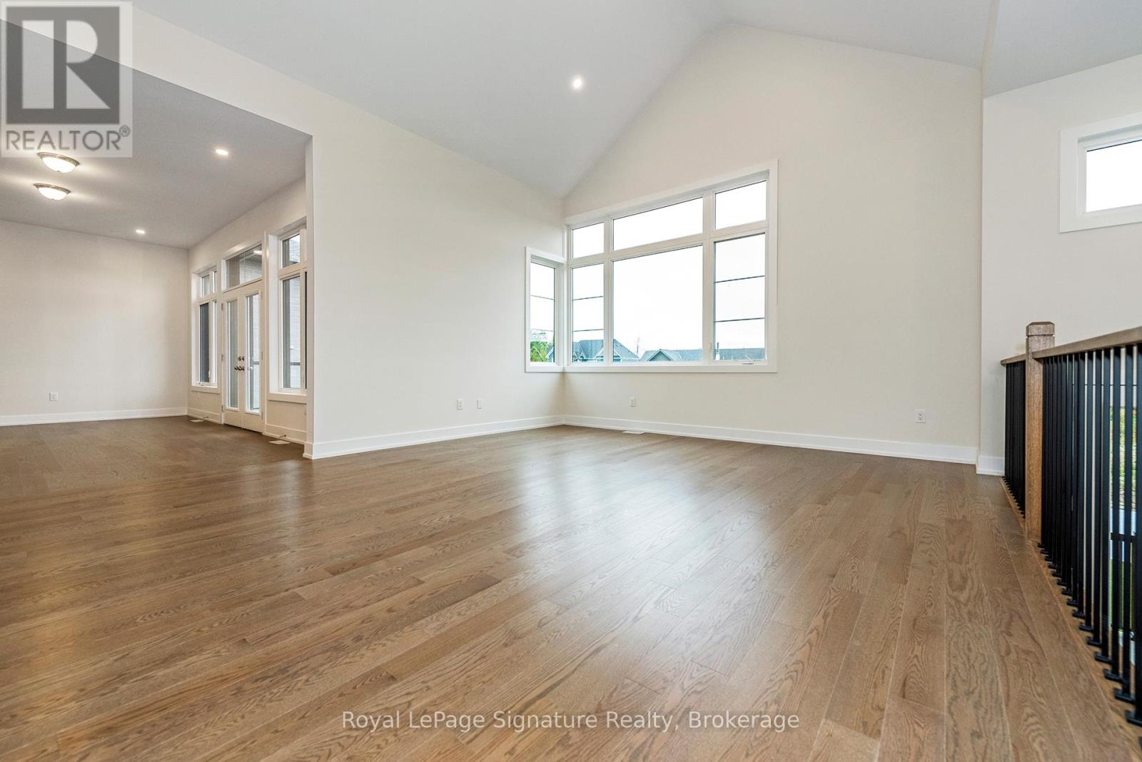 124 Dorothy Drive, Blue Mountains, Ontario  N0H 1J0 - Photo 8 - X12832674