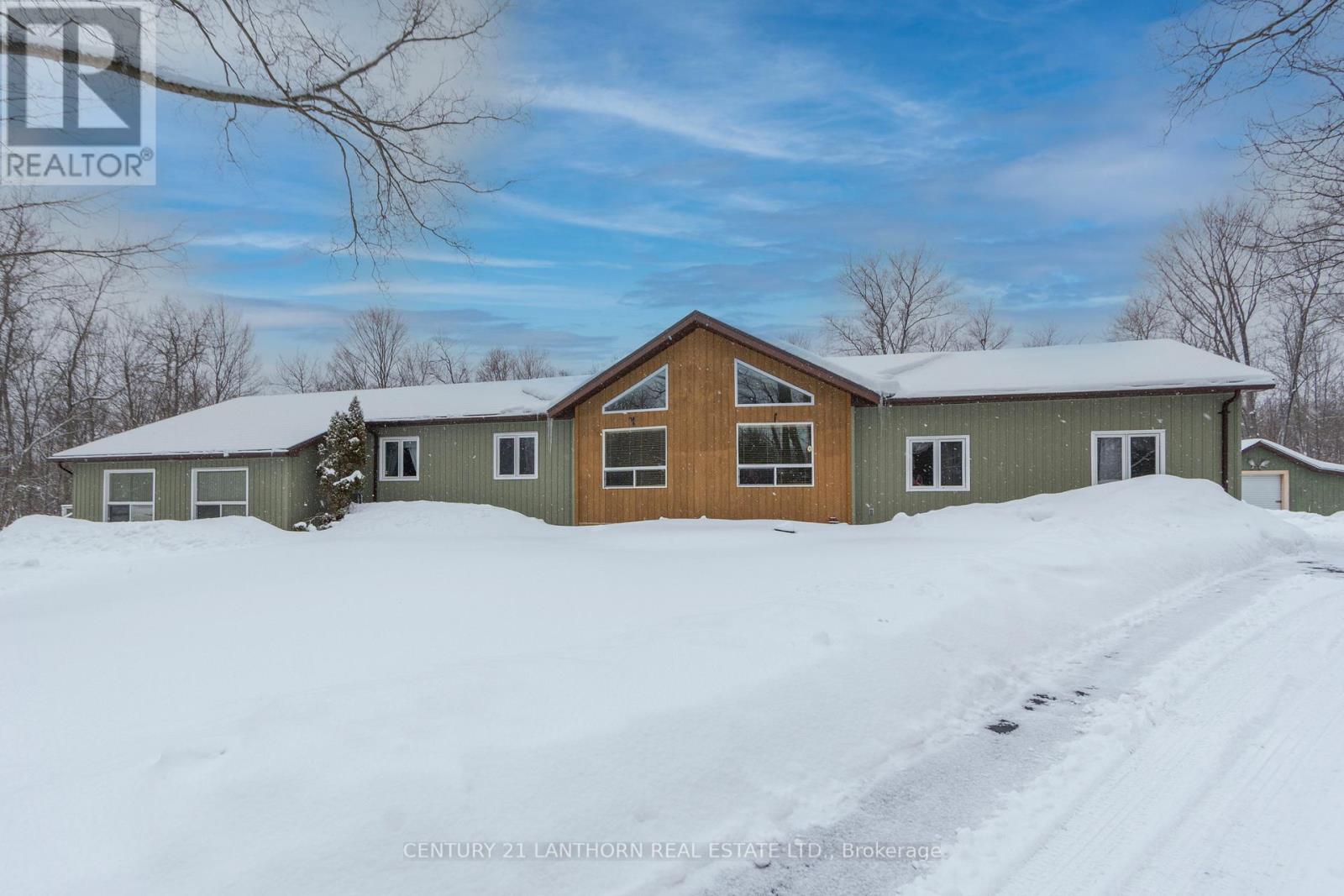 175 OLD HUNGERFORD ROAD, Tweed, Ontario