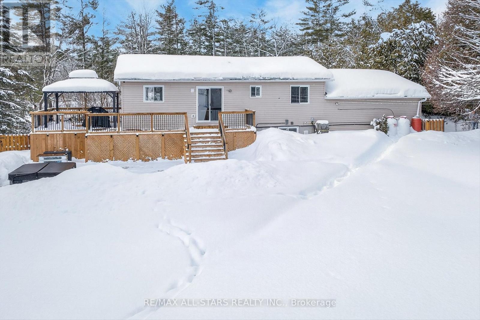 1636 Kirkfield Road, Kawartha Lakes, Ontario  K0M 2B0 - Photo 35 - X12832610
