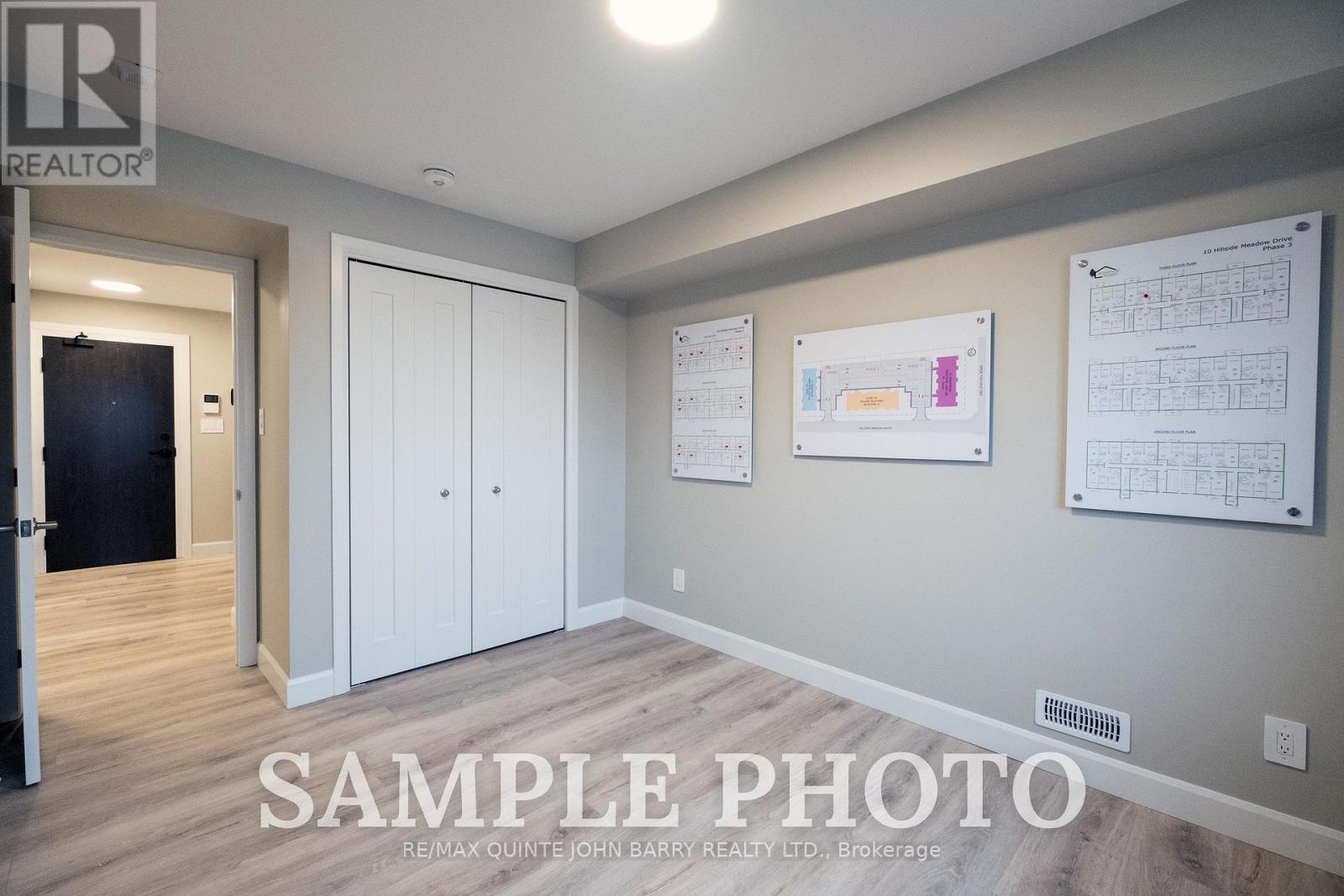 310-10 Hillside Meadow Drive, Quinte West, Ontario  K8V 0J7 - Photo 10 - X12832660