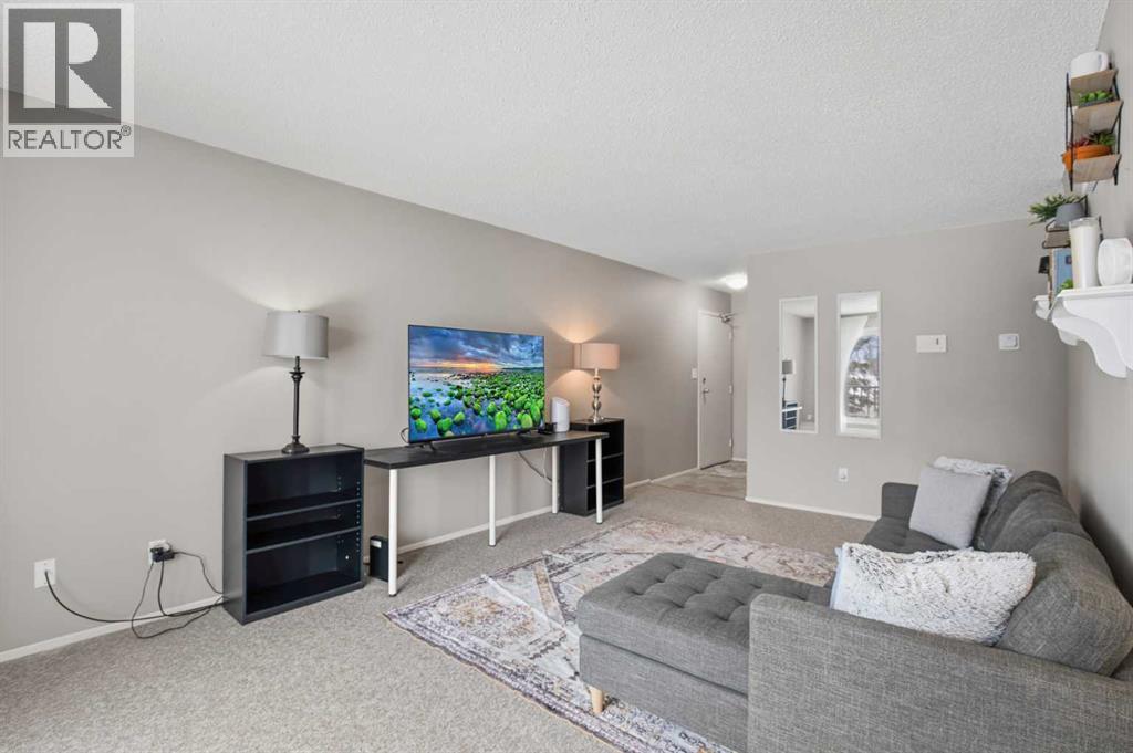 302, 41 Bennett Street, Red Deer, Alberta  T4R 1V4 - Photo 3 - A2287836