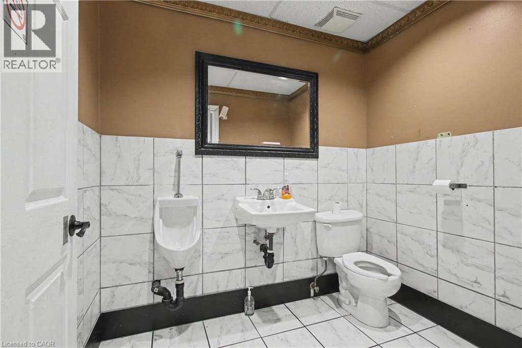 826 Queenston Road Unit# 1, Hamilton, Ontario  L8G 4A8 - Photo 23 - 40808391