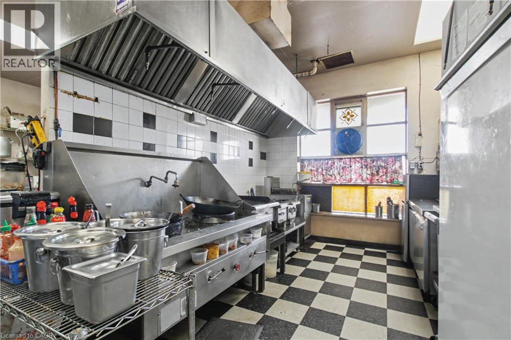 826 Queenston Road Unit# 1, Hamilton, Ontario  L8G 4A8 - Photo 18 - 40808391