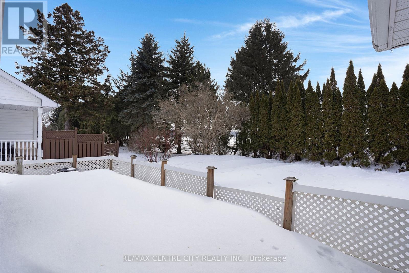 89 - 9 Lakefield Court, Wilmot, Ontario  N3A 3P4 - Photo 46 - X12832616