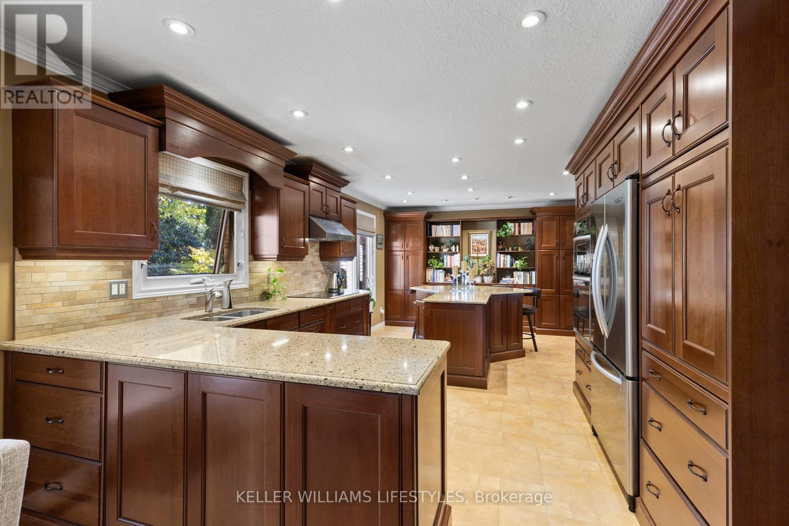 114 Monte Vista Crescent, London South, Ontario  N6J 4P3 - Photo 12 - X12832648