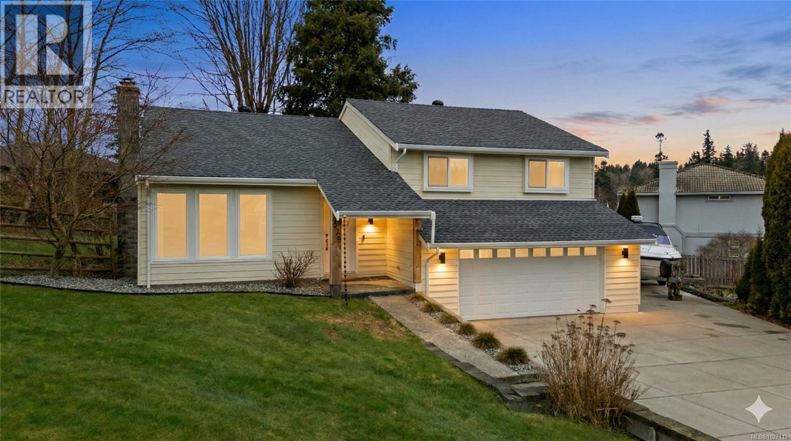 375 Ptarmigan Pl, Campbell River, British Columbia  V9W 7B2 - Photo 1 - 1027113