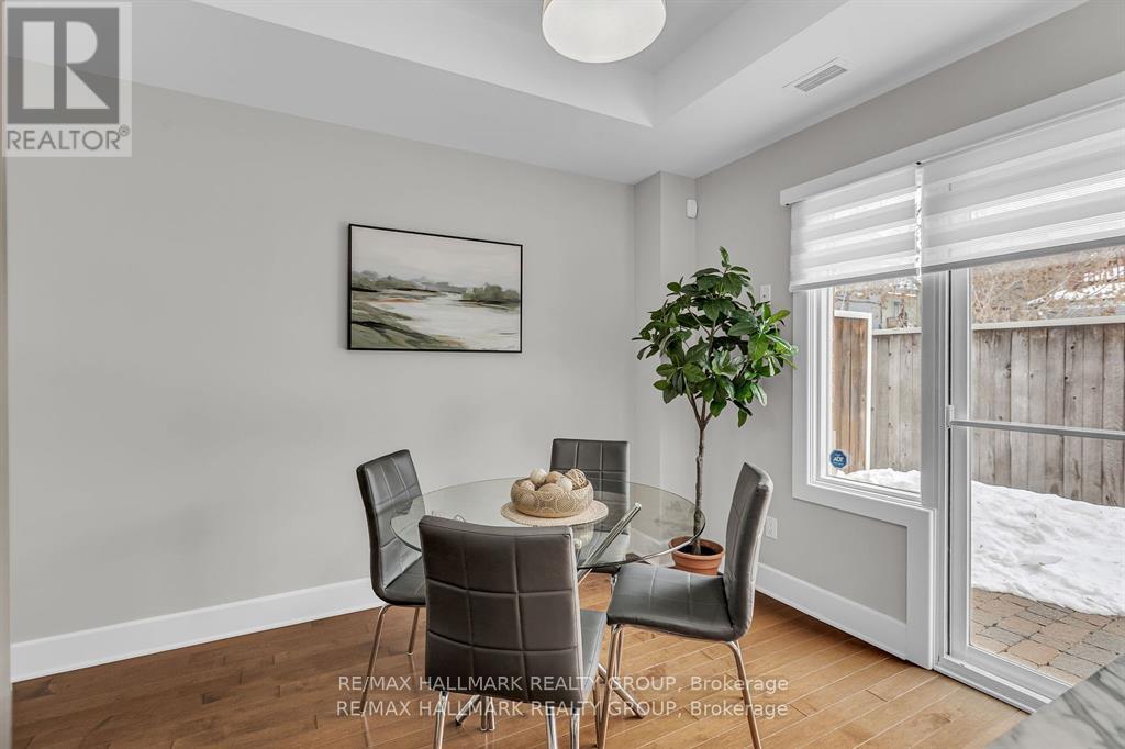 D - 124 Guigues Avenue, Ottawa, Ontario  K1N 5H7 - Photo 14 - X12832574