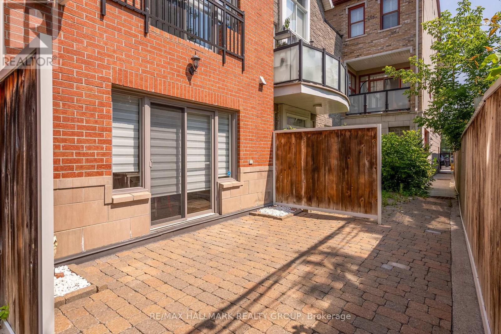 D - 124 Guigues Avenue, Ottawa, Ontario  K1N 5H7 - Photo 37 - X12832574