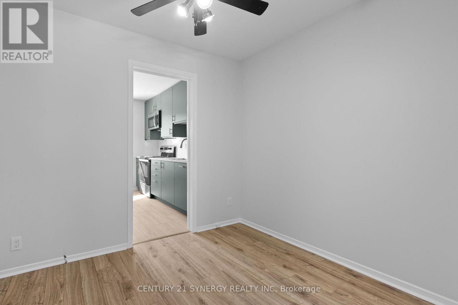 22 - 1963 Fairglen Mews, Ottawa, Ontario  K1B 5A5 - Photo 10 - X12832582