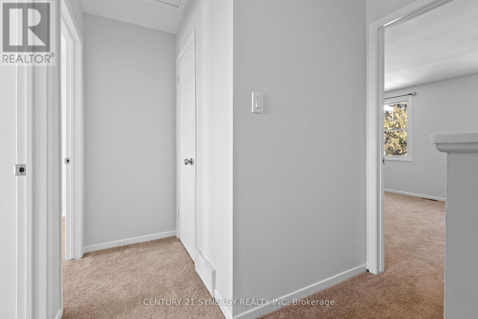 22 - 1963 Fairglen Mews, Ottawa, Ontario  K1B 5A5 - Photo 19 - X12832582