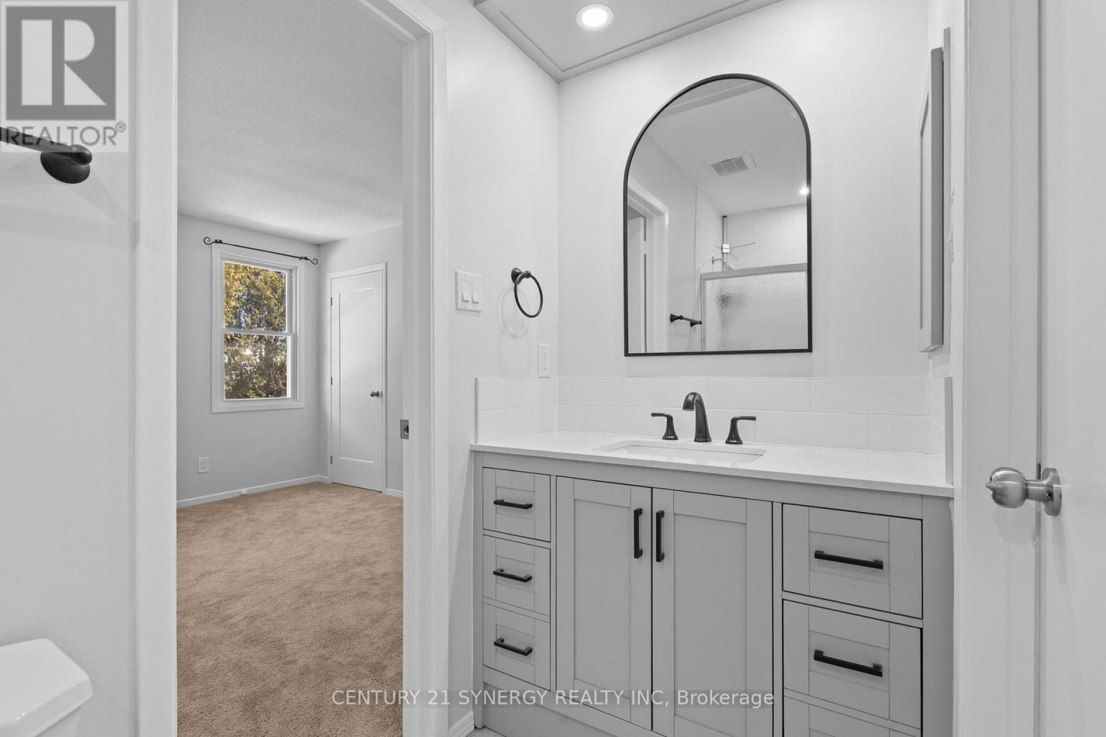 22 - 1963 Fairglen Mews, Ottawa, Ontario  K1B 5A5 - Photo 24 - X12832582