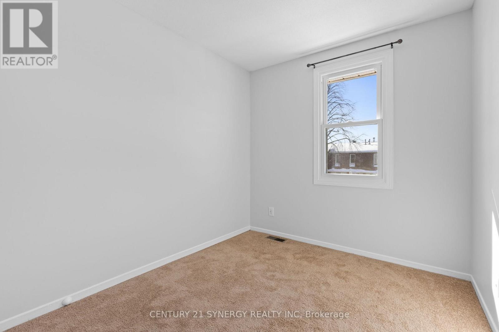 22 - 1963 Fairglen Mews, Ottawa, Ontario  K1B 5A5 - Photo 28 - X12832582