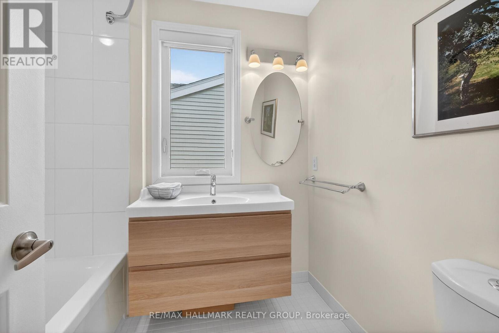 9 Forsyth Lane, Ottawa, Ontario  K2H 9H1 - Photo 36 - X12832612