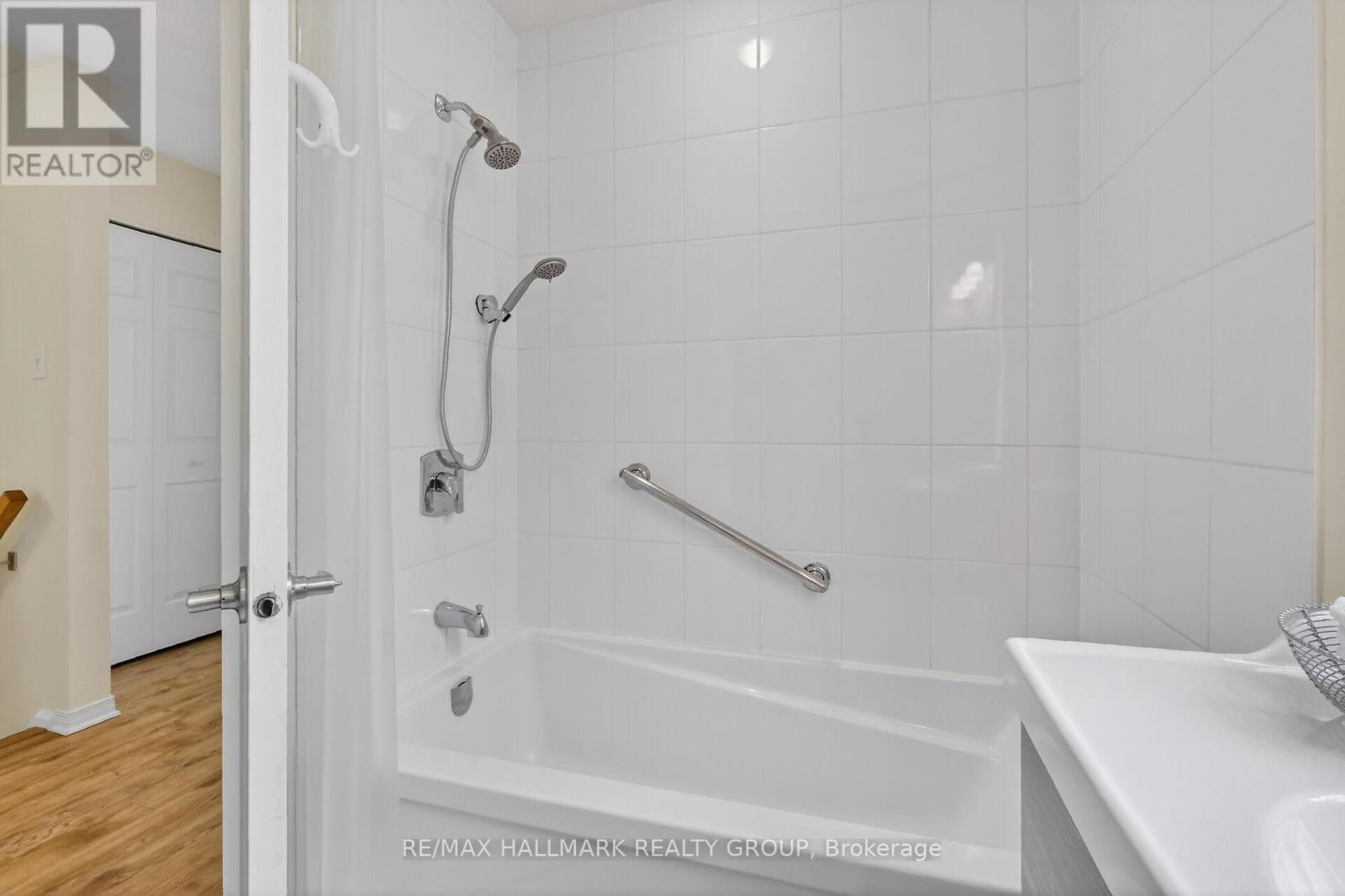 9 Forsyth Lane, Ottawa, Ontario  K2H 9H1 - Photo 37 - X12832612