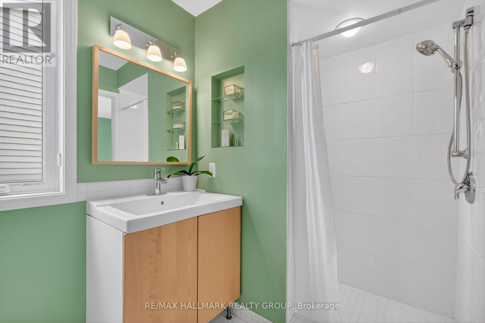 9 Forsyth Lane, Ottawa, Ontario  K2H 9H1 - Photo 43 - X12832612