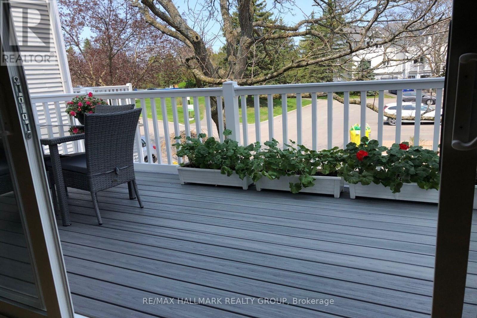 9 Forsyth Lane, Ottawa, Ontario  K2H 9H1 - Photo 49 - X12832612