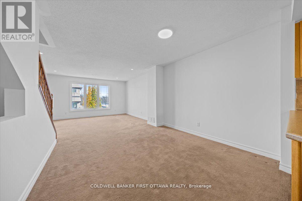 112 Paseo Private, Ottawa, Ontario  K2G 3J5 - Photo 13 - X12832624