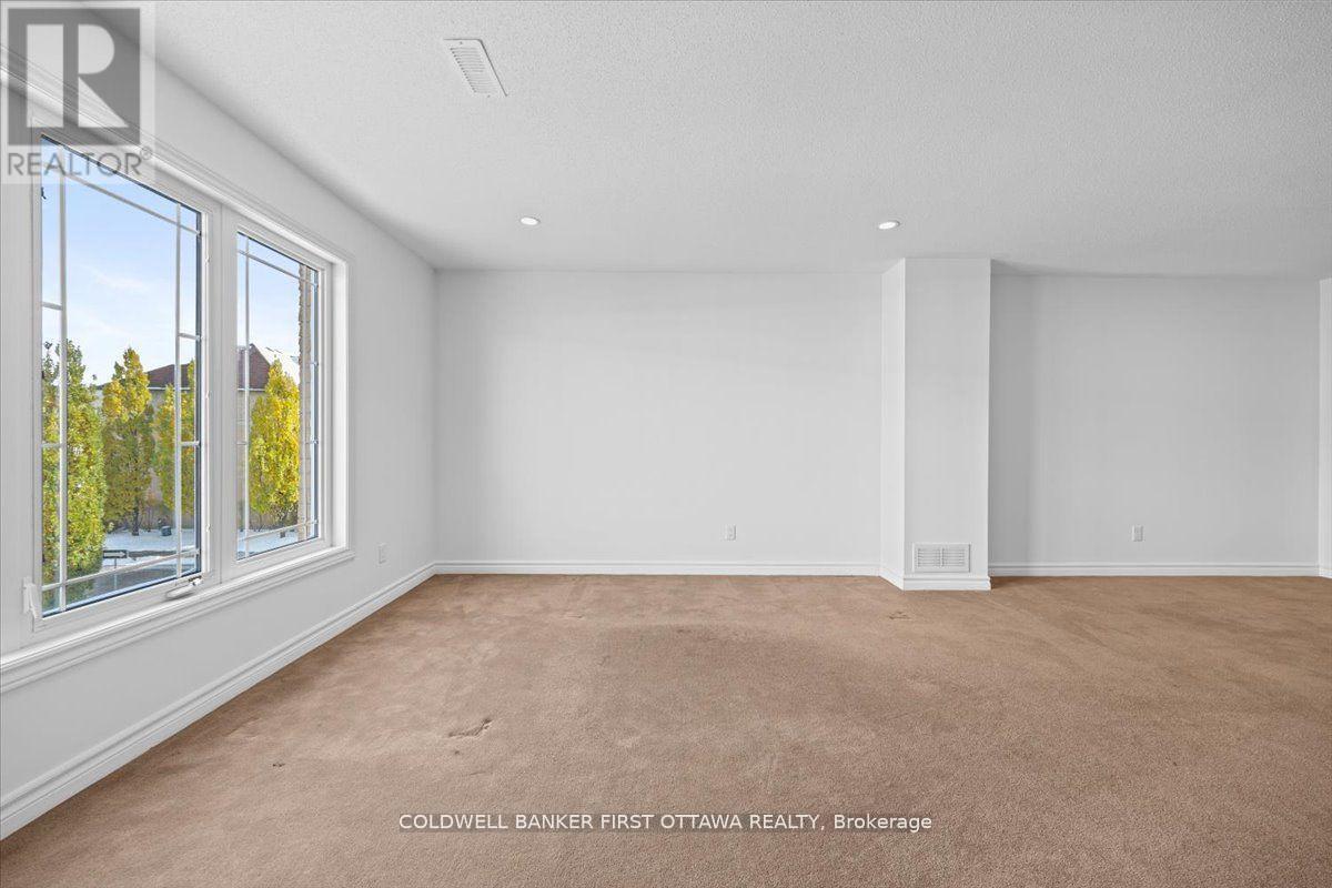 112 Paseo Private, Ottawa, Ontario  K2G 3J5 - Photo 15 - X12832624