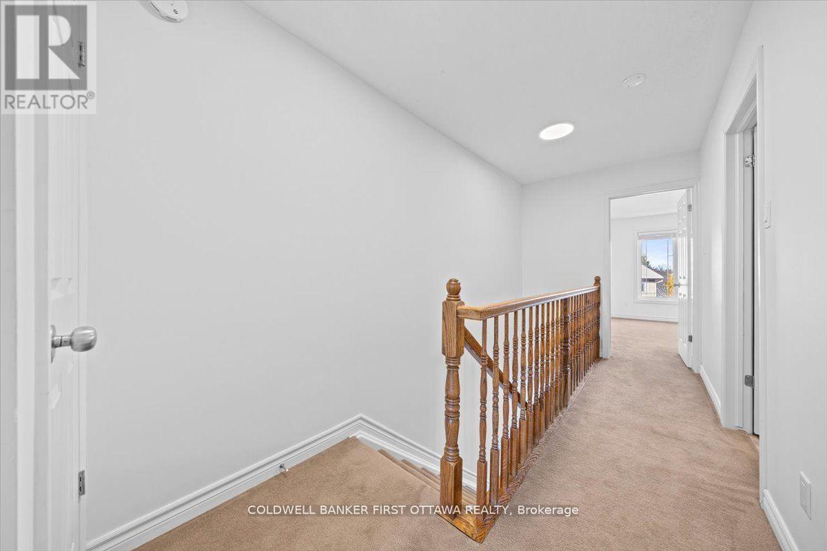 112 Paseo Private, Ottawa, Ontario  K2G 3J5 - Photo 17 - X12832624