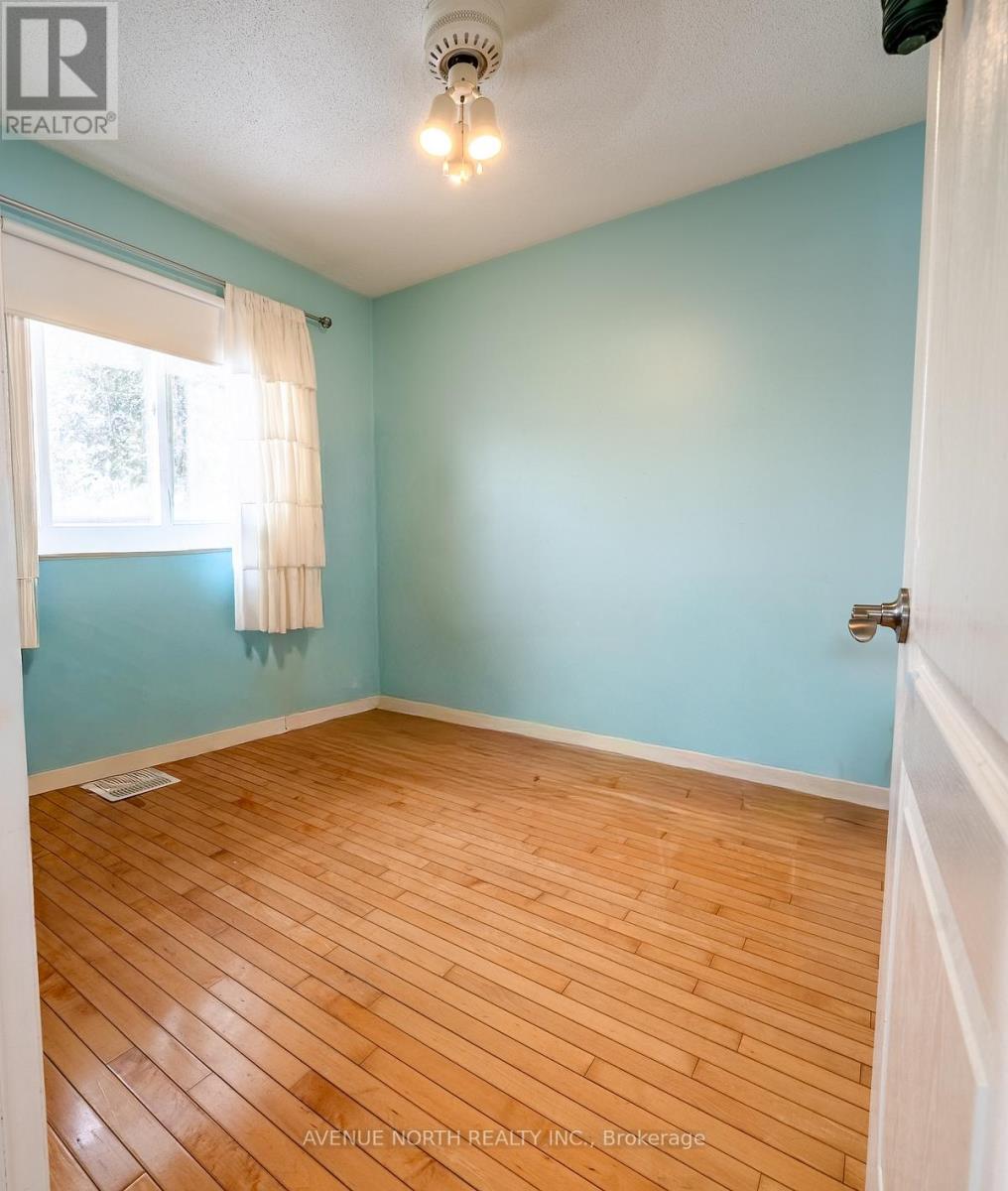 894 Lise Crescent, Clarence-Rockland, Ontario  K4K 1G8 - Photo 13 - X12832666