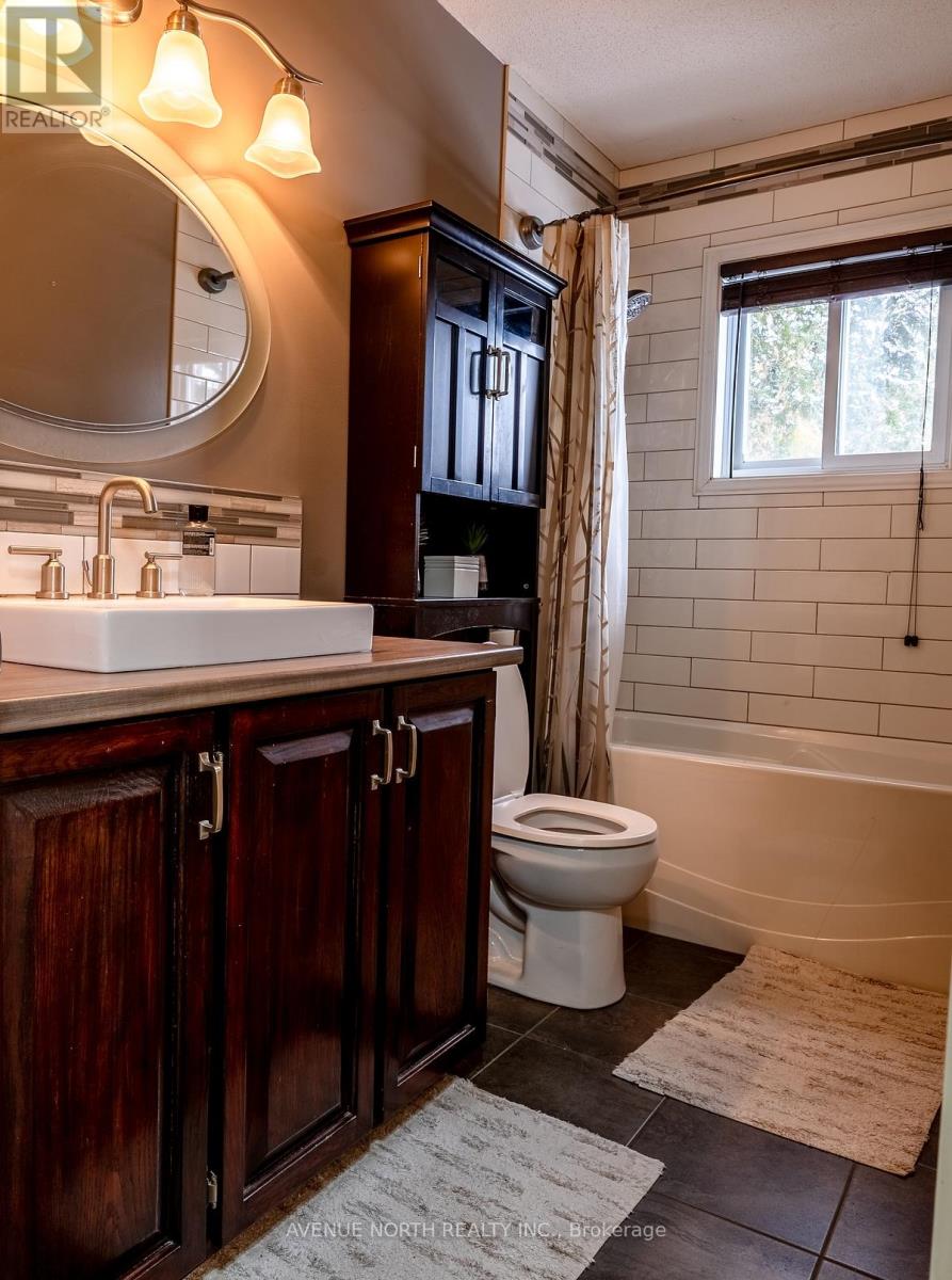 894 Lise Crescent, Clarence-Rockland, Ontario  K4K 1G8 - Photo 8 - X12832666