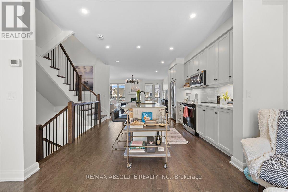 117 Boundstone Way, Ottawa, Ontario  K2T 0E5 - Photo 12 - X12832672