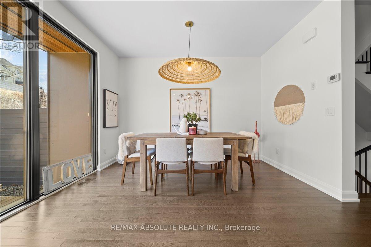 117 Boundstone Way, Ottawa, Ontario  K2T 0E5 - Photo 8 - X12832672