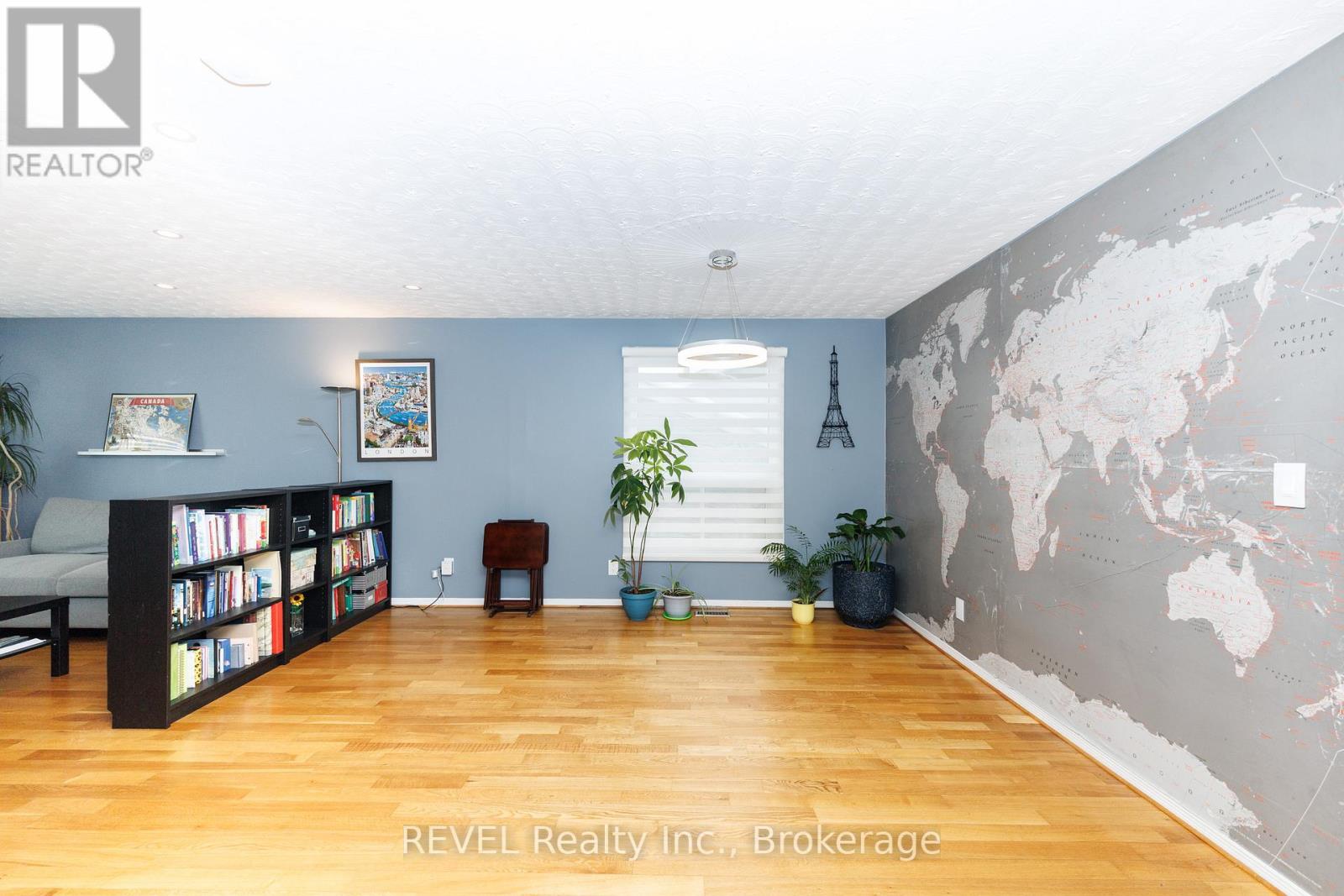 6251 Sherri Avenue, Niagara Falls (West Wood), Ontario  L2H 2W7 - Photo 11 - X12832630