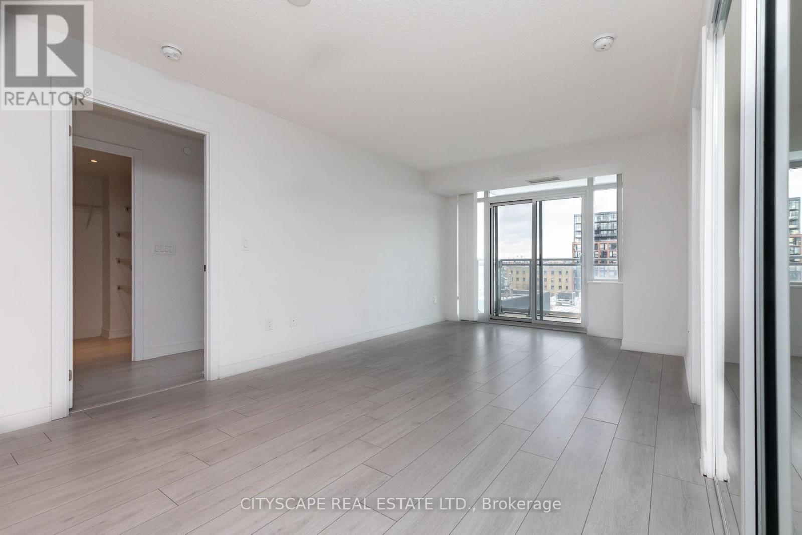 1109 - 525 Adelaide Street W, Toronto, Ontario  M5V 1T6 - Photo 5 - C12825288