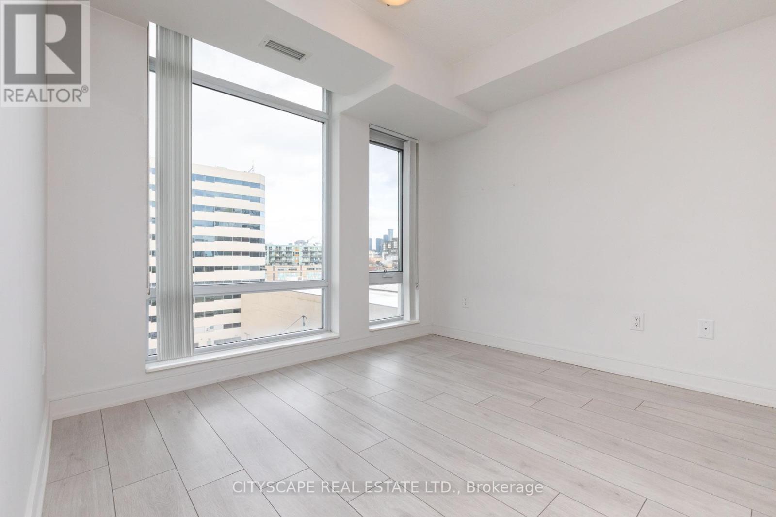 1109 - 525 Adelaide Street W, Toronto, Ontario  M5V 1T6 - Photo 11 - C12825288