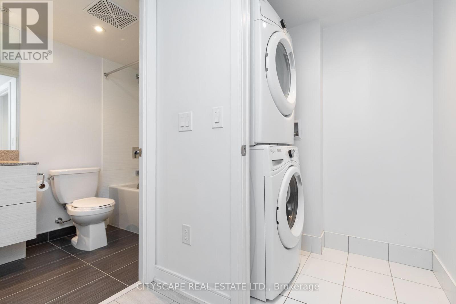 1109 - 525 Adelaide Street W, Toronto, Ontario  M5V 1T6 - Photo 16 - C12825288