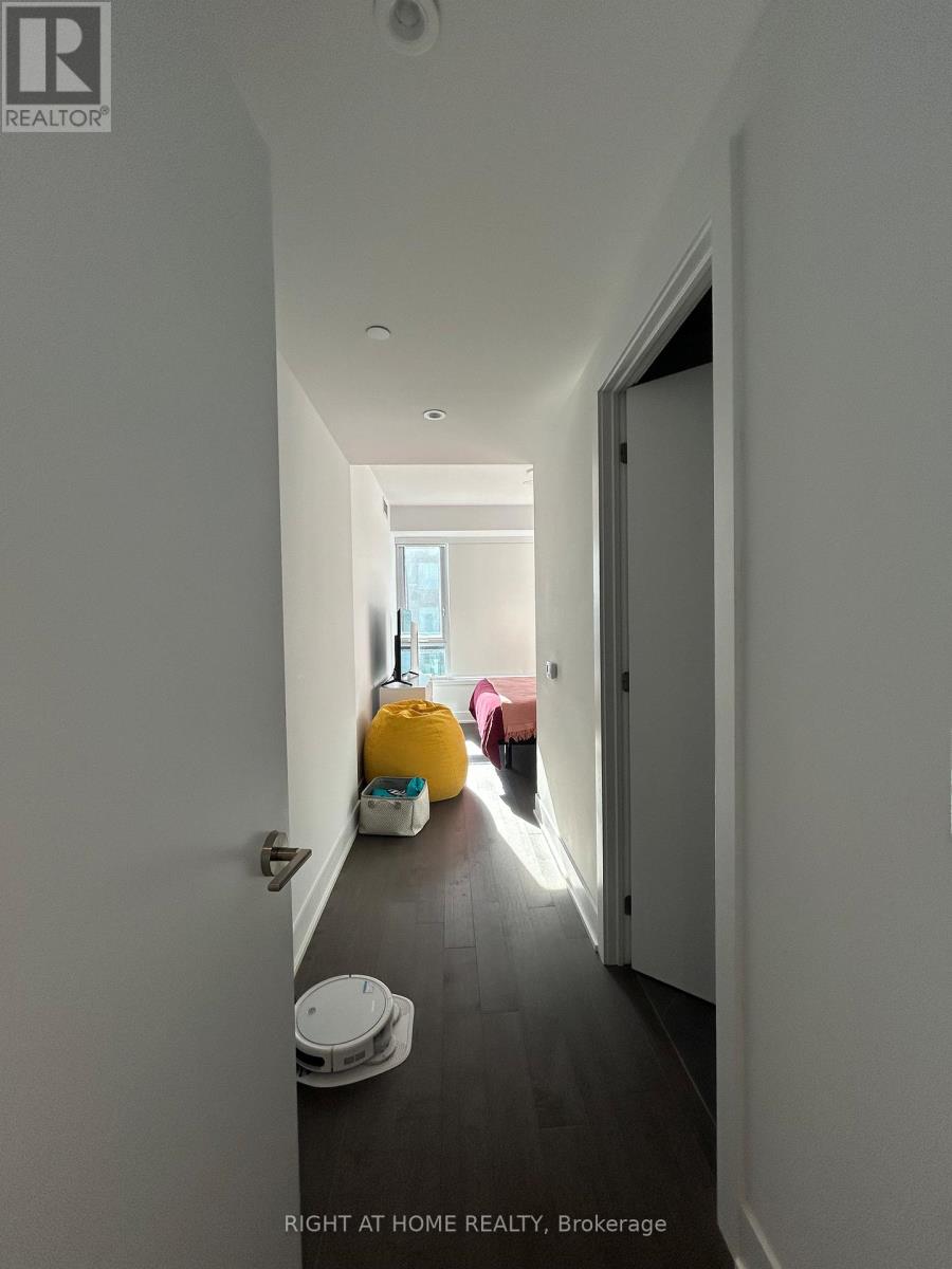 4009 - 1926 Lake Shore Boulevard W, Toronto, Ontario  M6S 0B1 - Photo 11 - W12821804