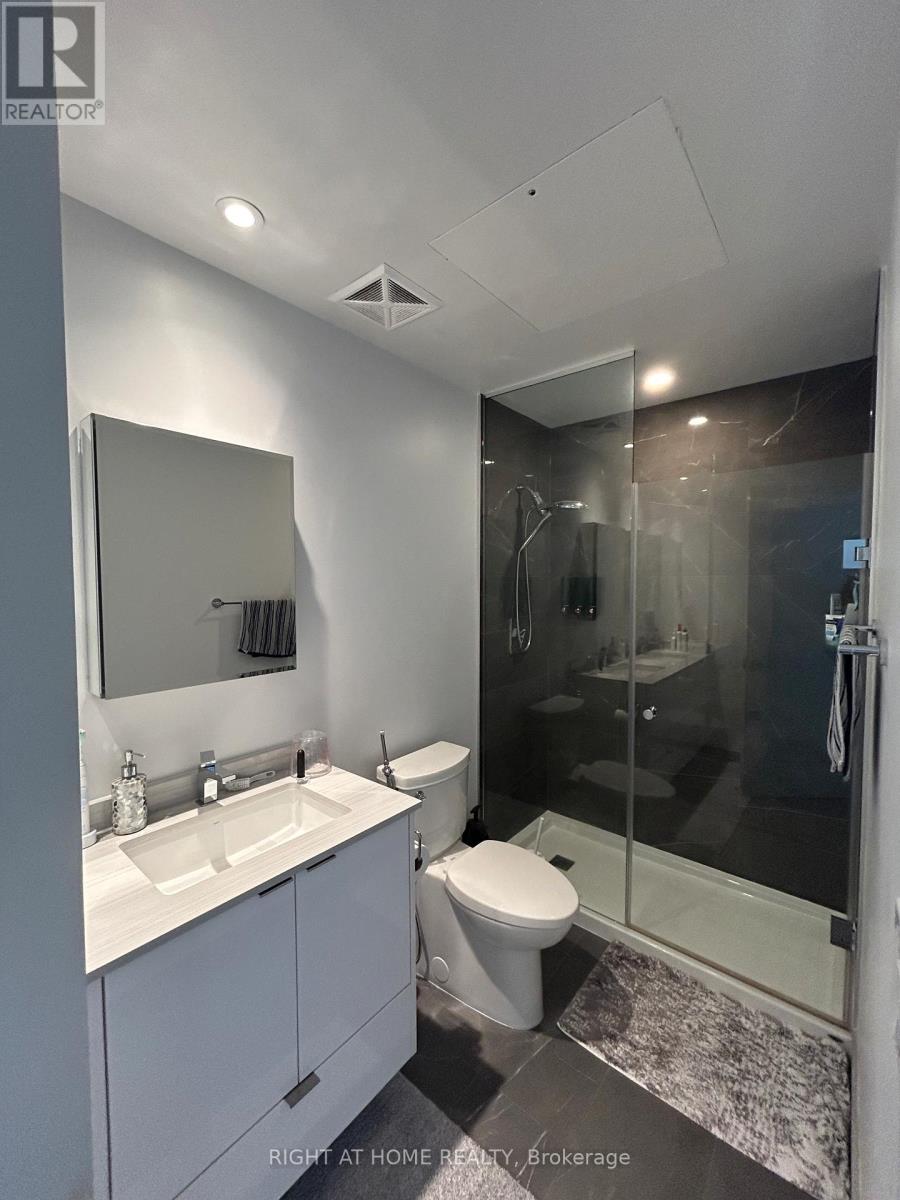 4009 - 1926 Lake Shore Boulevard W, Toronto, Ontario  M6S 0B1 - Photo 15 - W12821804