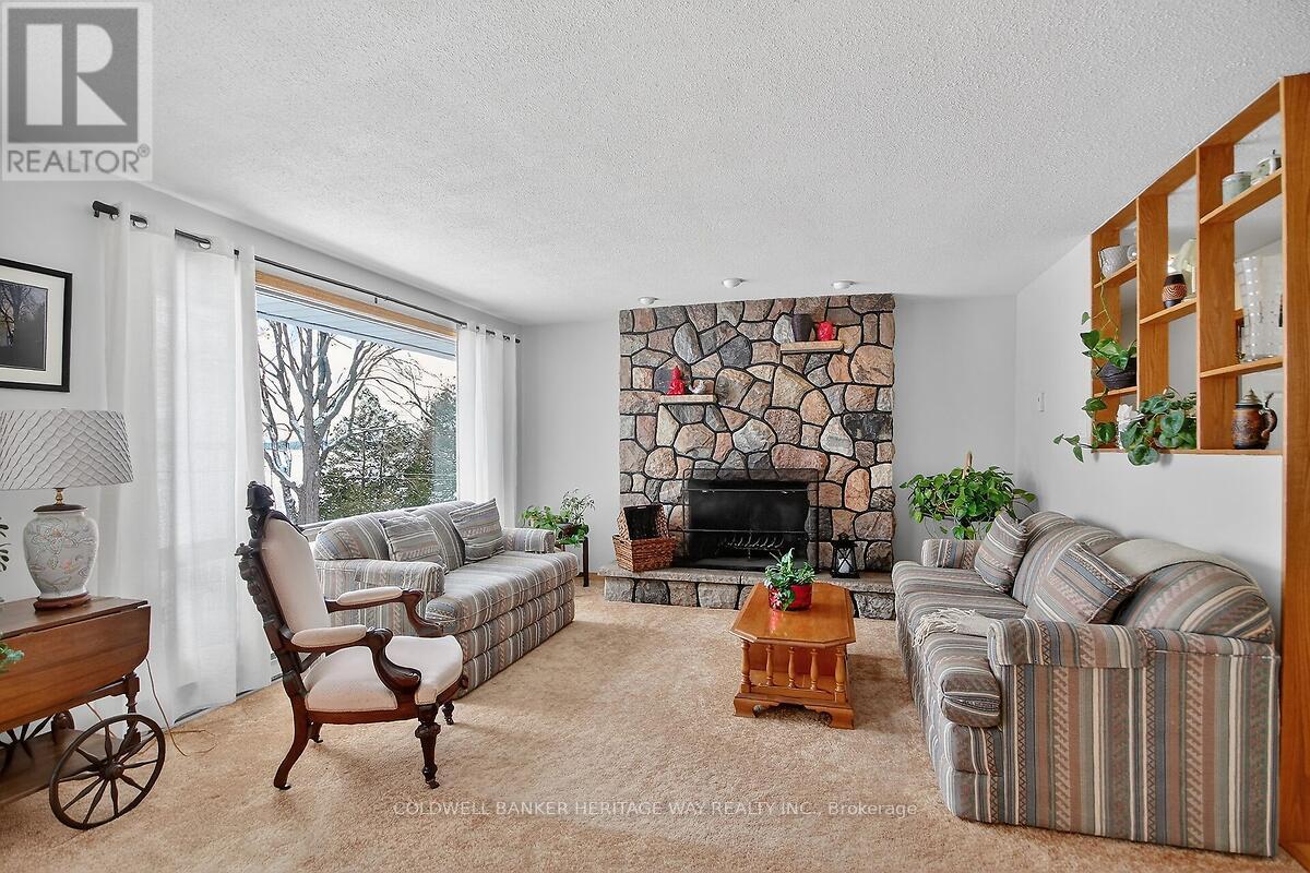 115 Cookes Shore Road, Drummond/north Elmsley, Ontario  K7C 4K7 - Photo 12 - X12831974