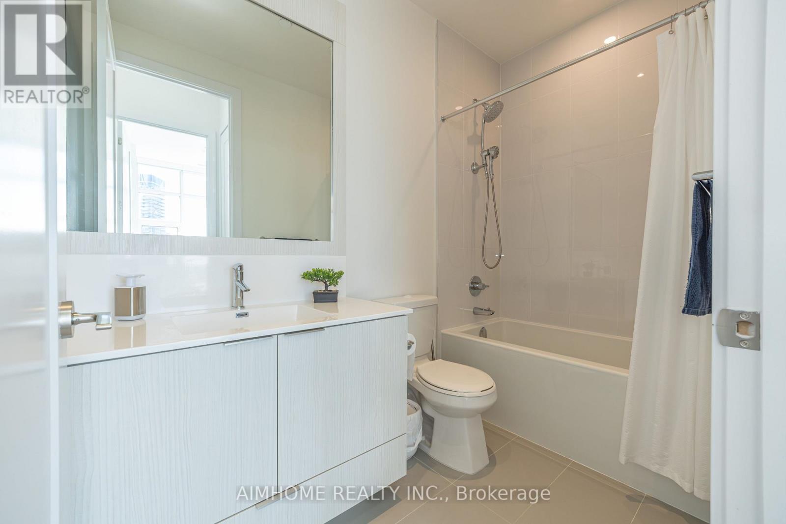 1528 - 25 Adra Grado Way, Toronto, Ontario  M2J 0H6 - Photo 13 - C12832566