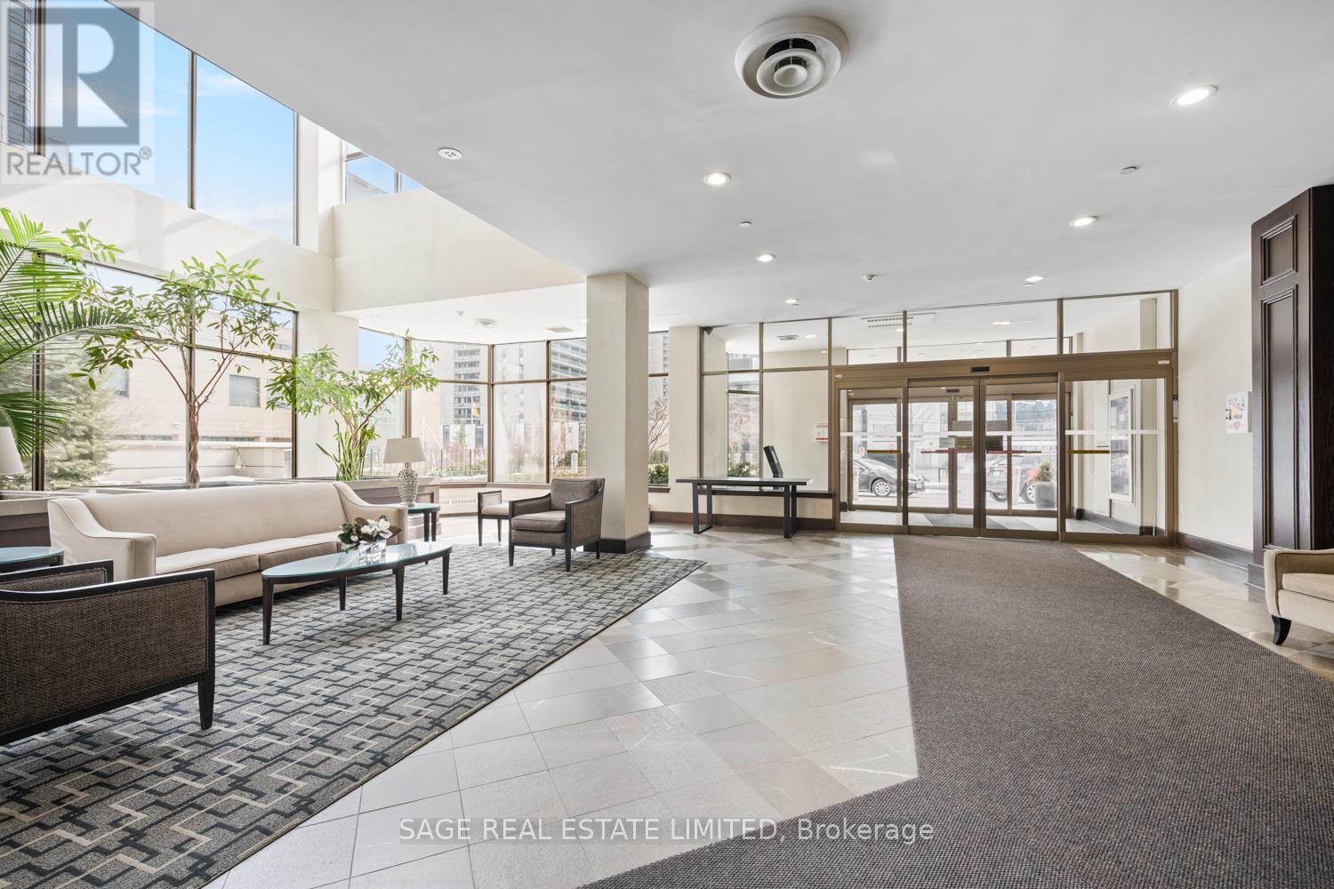 304 - 30 Greenfield Avenue, Toronto, Ontario  M2N 6N3 - Photo 38 - C12832586