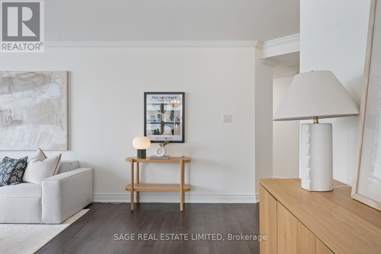 304 - 30 Greenfield Avenue, Toronto, Ontario  M2N 6N3 - Photo 9 - C12832586