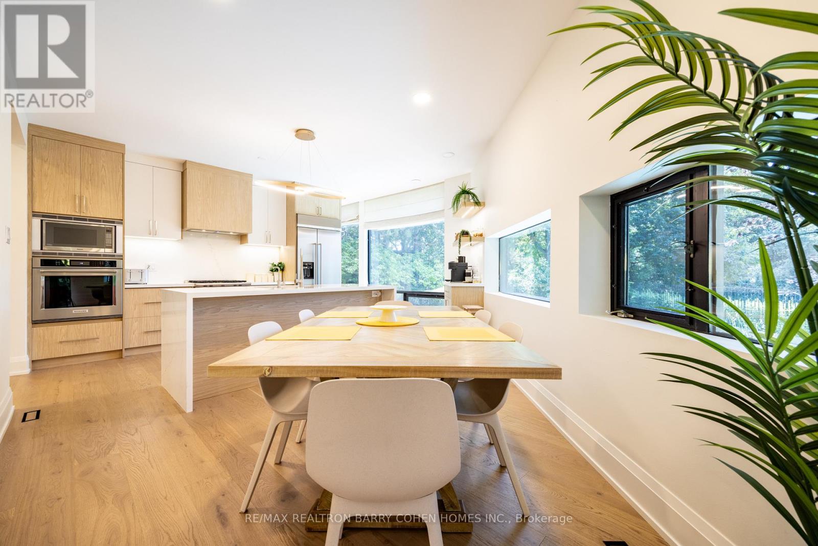 10 Penwood Crescent, Toronto, Ontario  M3B 2B9 - Photo 20 - C12832596