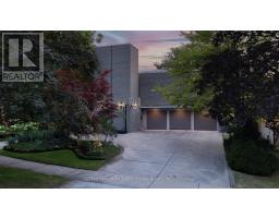 10 PENWOOD CRESCENT, Toronto, Ontario
