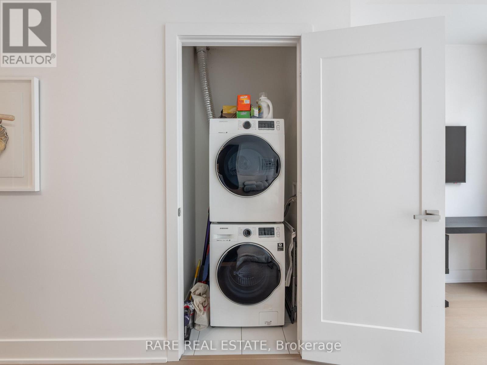 209 - 6 Jackes Avenue, Toronto, Ontario  M4T 1E5 - Photo 7 - C12832614