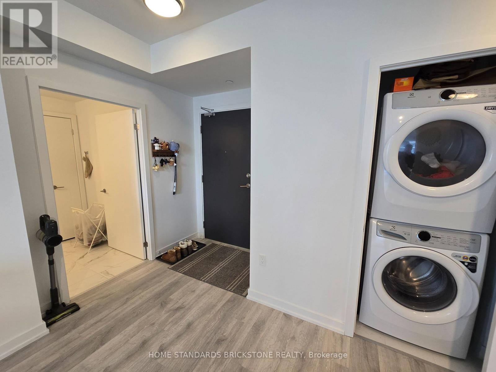 N1306 - 7 Golden Lion Heights, Toronto, Ontario  M2M 0C1 - Photo 13 - C12832634